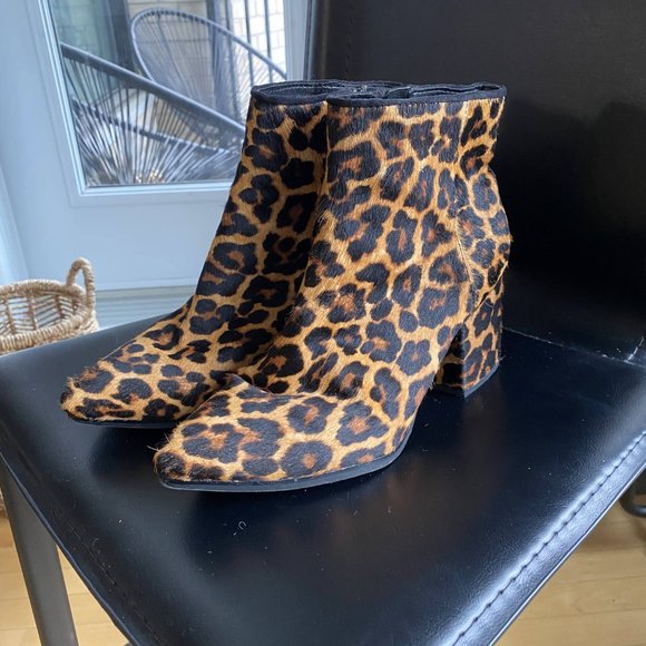 ALDO Booties - Picture 2 of 3